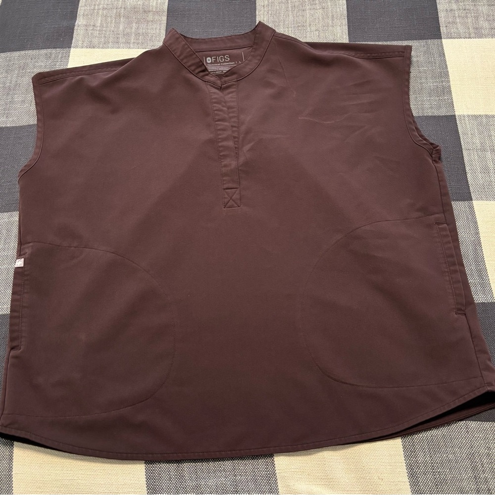 Figs Rafaela Top in Espresso size Large